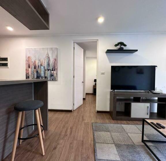 آپارتمان 1 خوابه با بالکن, Apart Hotel Castellon 176