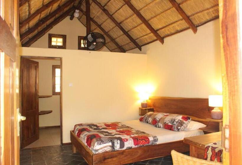 샬레, Devocean Eco Adventure Lodge