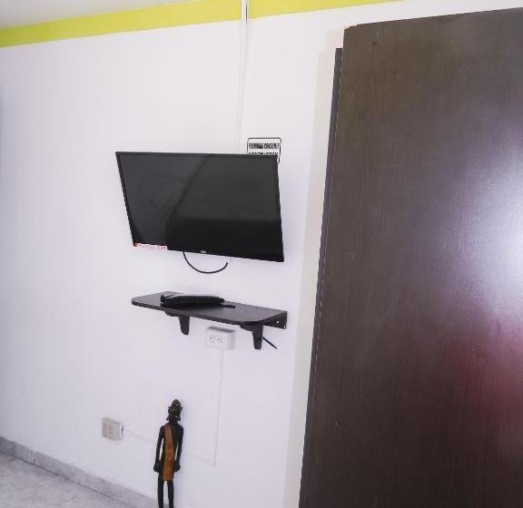 آپارتمان 2 خوابه, Hostel Stingray