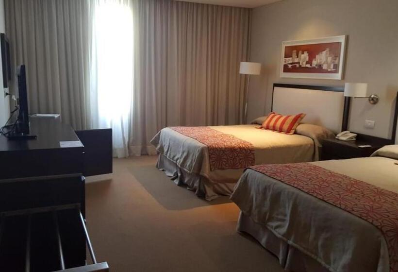 Номер Стандарт Адаптированный для Инвалидов, Howard Johnson Hotel Piedras Moras