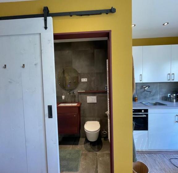 اتاق استاندارد, Bed & Breakfast Danina