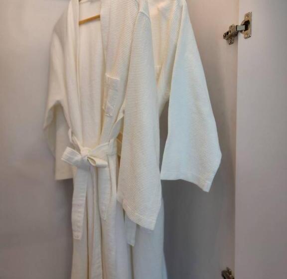 Трехместный Номер Deluxe, Alaita Boutique Phuket