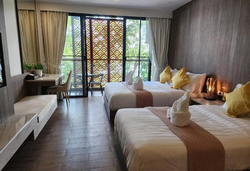Трехместный Номер Deluxe, Alaita Boutique Phuket