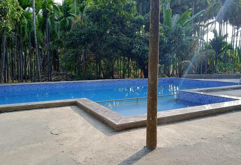 Номер Deluxe, Green Woods Resort Near Kashid Beach