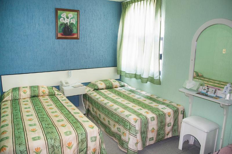 اتاق استاندارد چهار تخته, Dorados Conventions & Resort