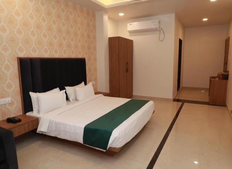 Номер Superior, 7 Vachan Lawns And Banquet