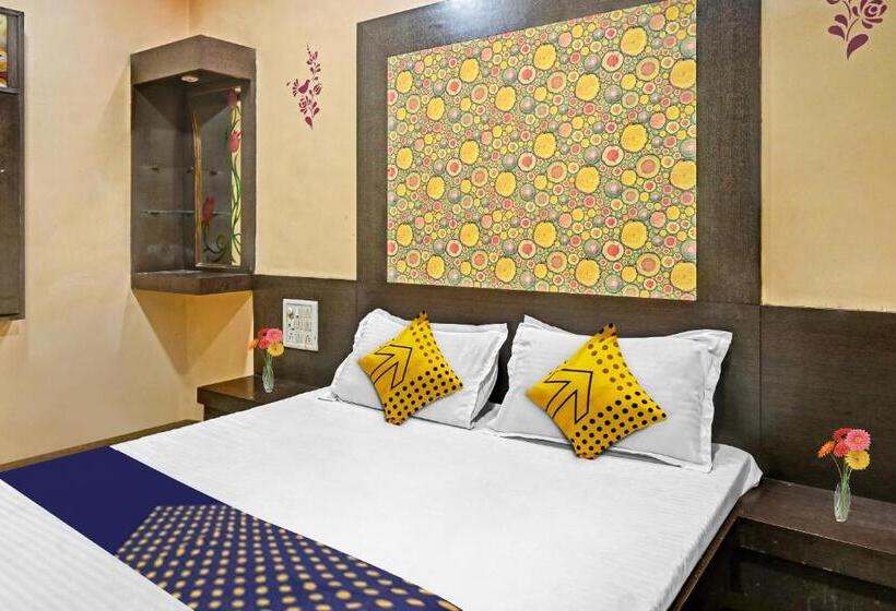 Трехместный Номер Классика, Spot On Hotel Sai Leela Residency