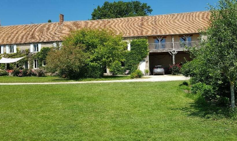 Апартаменты 1 Спальня, La Charbonnière
