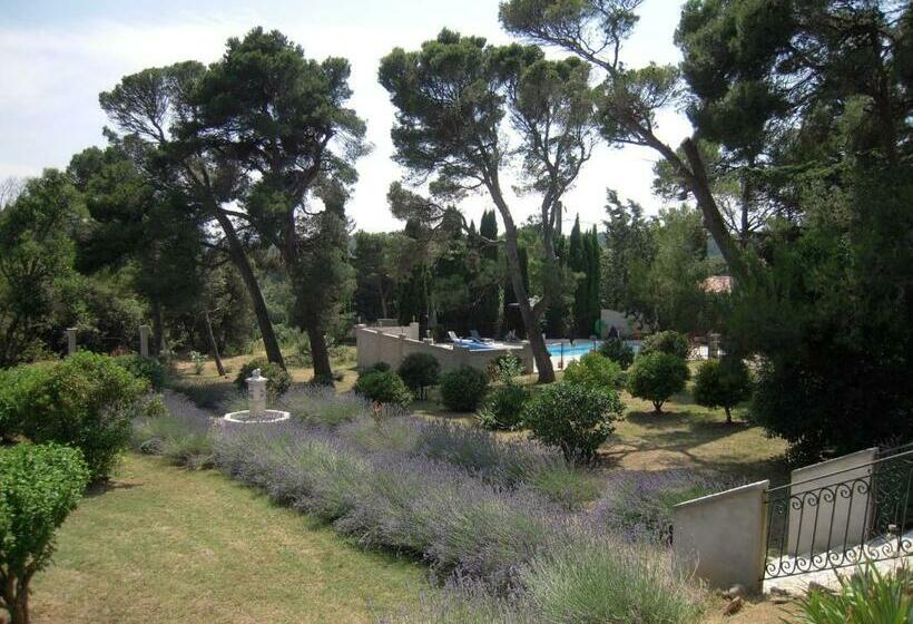 스탠다드 룸, Room In Guest Room   Londres Guest Room In The Heart Of The Vineyard