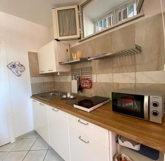 Дом 2 Спальни, Ottaviano B&b