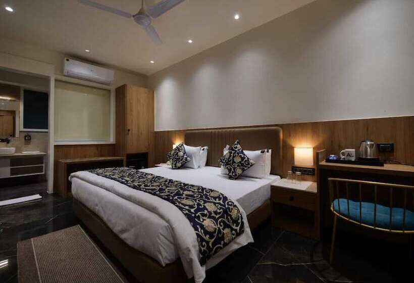 Номер Deluxe, Ankit Hotel By M Square