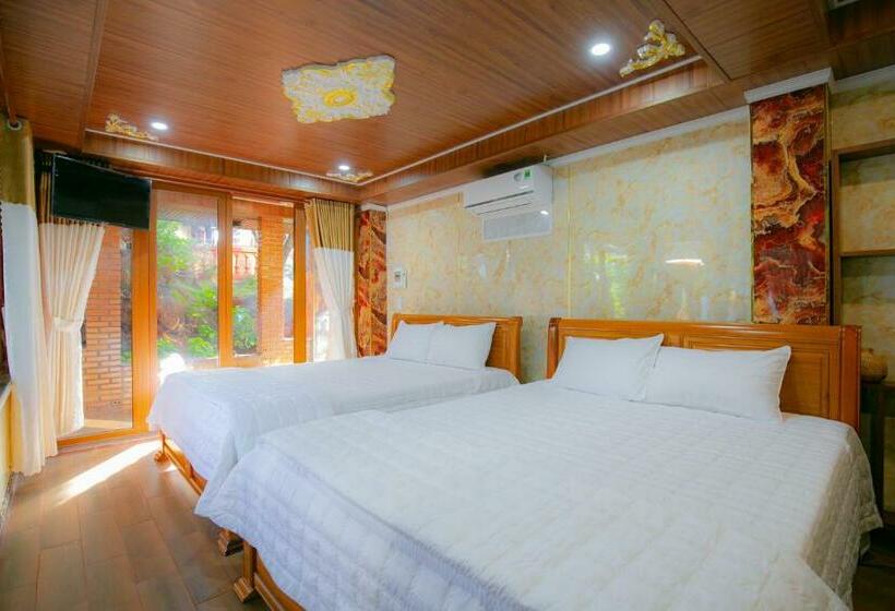 اتاق لوکس چهار تخته, Homesstay Lê Thạnh