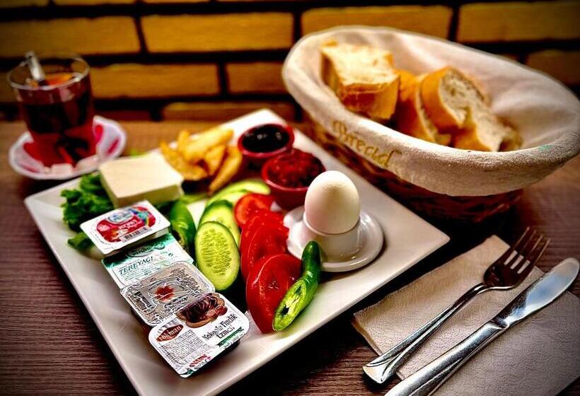 Трехместный Номер Классика, Otel Ni̇l Firat