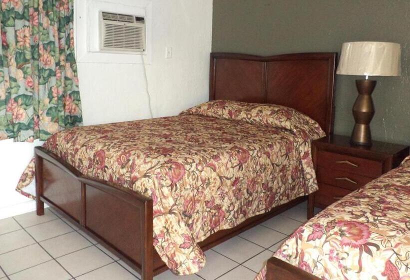 Номер Стандарт, Glades Motel   Naples