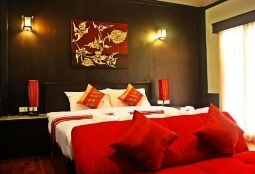 Семейный Номер, Maleedee Bay Resort