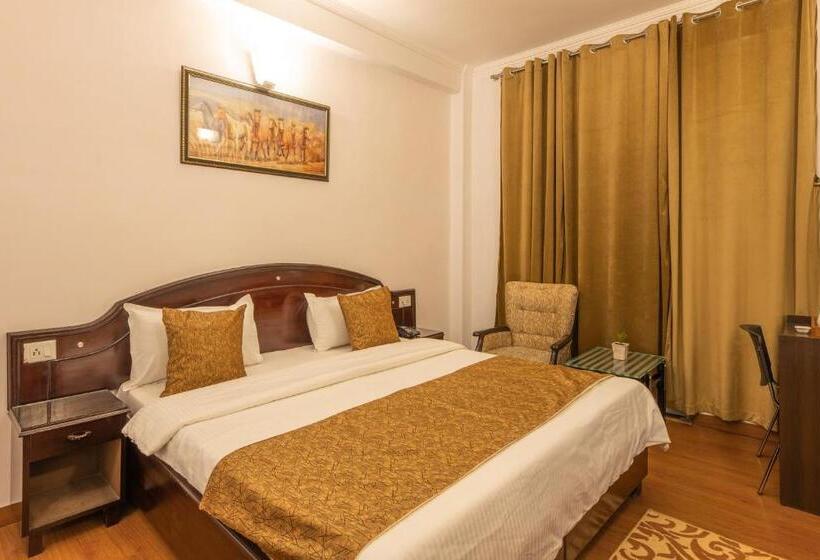 이코노미 룸, Binsar Eco Resort, Binsar   Uttarakhand