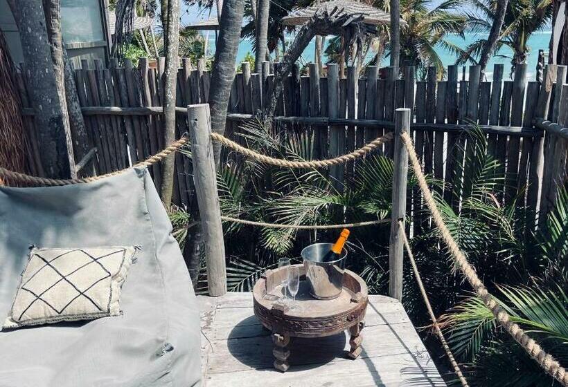 اتاق لوکس با چشم‌انداز دریا, Casa Phoenix Tulum