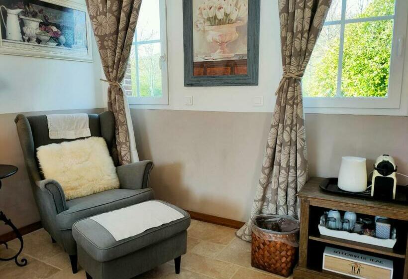 Номер Deluxe Кровать Кинг, Le Clos Bel Ami