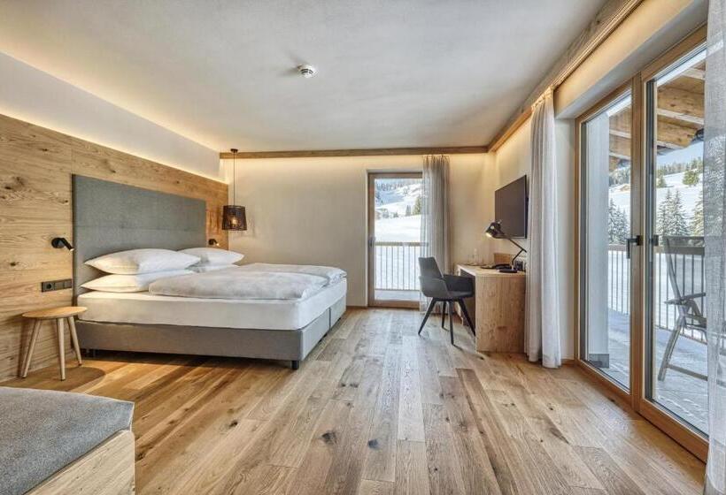 اتاق استاندارد با بالکن, Brunelle Seiser Alm Lodge