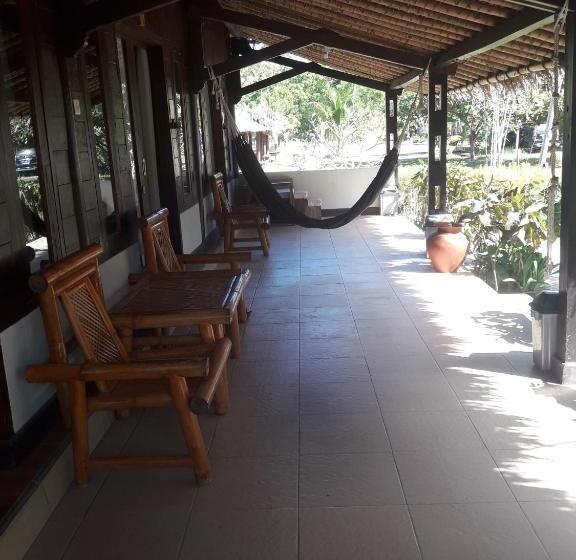 Номер Стандарт с Террасой, Selong Belanak Bungalows