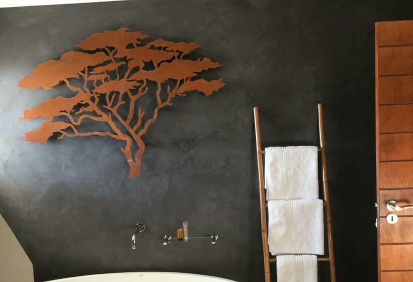 Люкс, Jbay Zebra Lodge