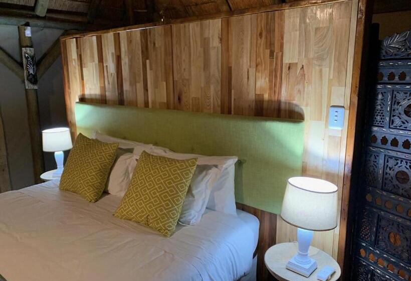 Standard Tent, Jbay Zebra Lodge