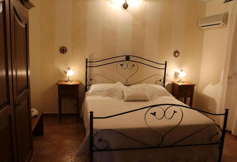 اتاق استاندارد سه نفره, B&b Le Foglie D'argento