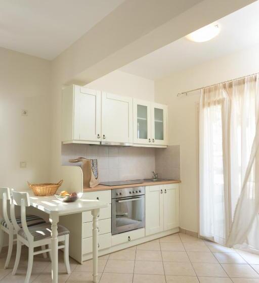 ویلای سوپریور 1 خوابه, Iliada Villas