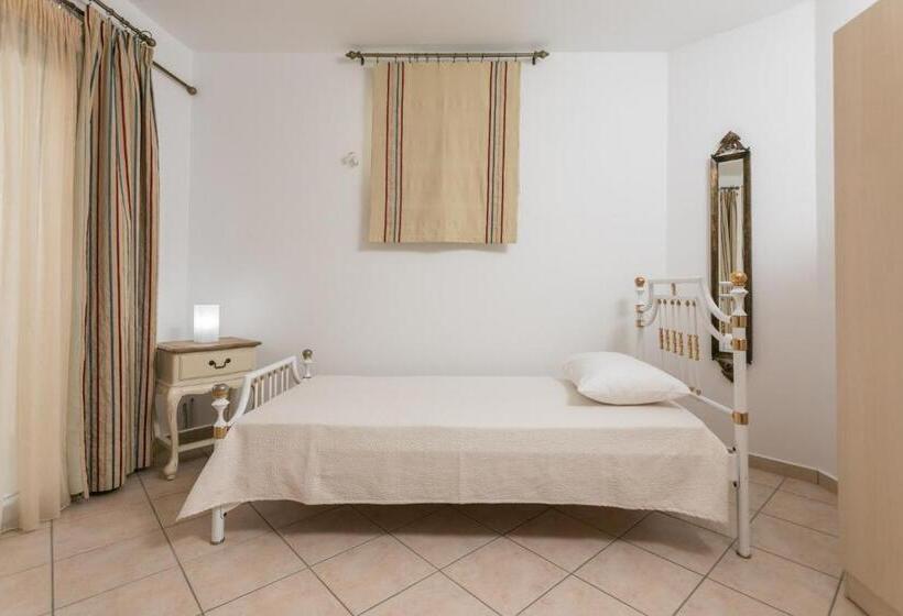 ویلای 1 خوابه, Iliada Villas