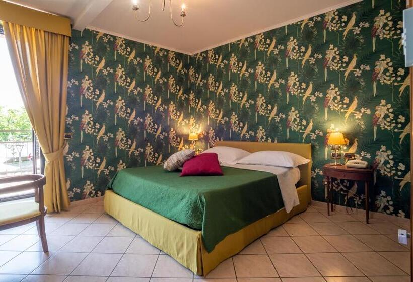 Номер Стандарт с Балконом, Locanda Da Otello