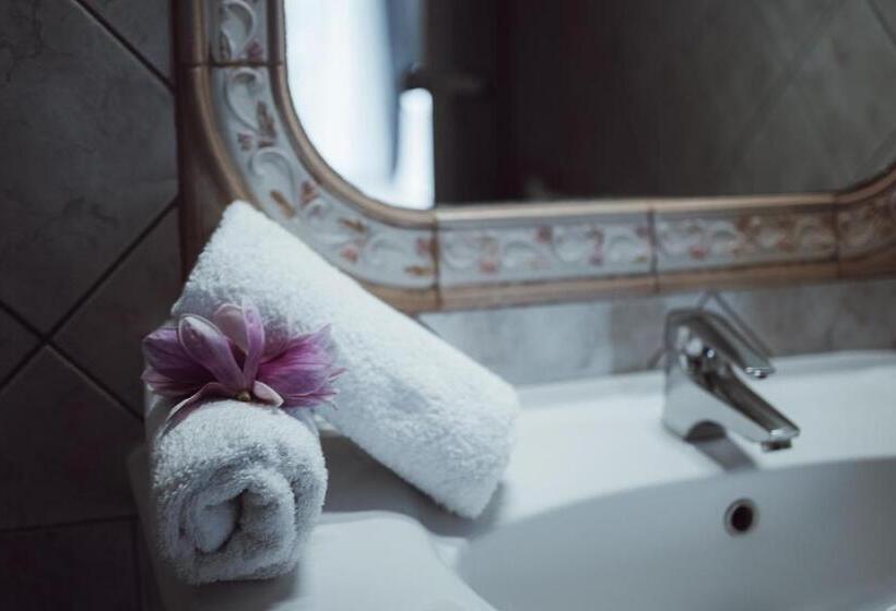 스탠다드 룸 호수 전망, Akti Hotel Ioannina