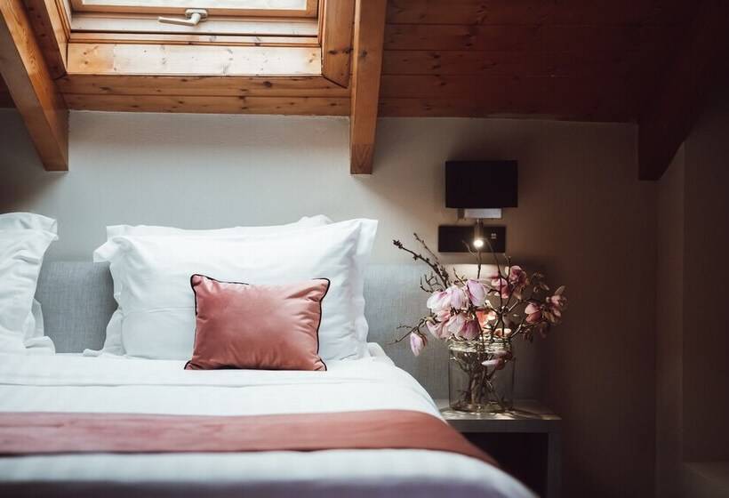 다락방 스탠다드 룸, Akti Hotel Ioannina