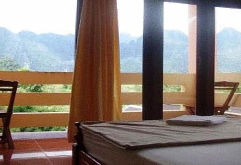 Номер Стандарт Вид на Реку, Popular View Guesthouse