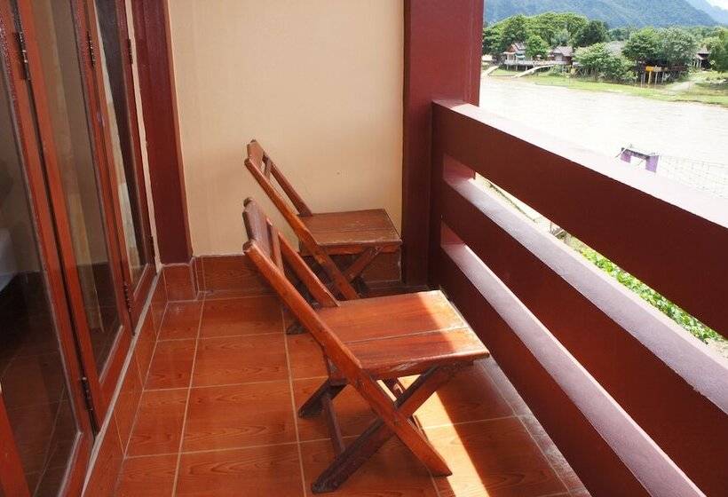 Номер Стандарт Вид на Реку, Popular View Guesthouse