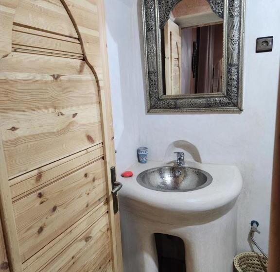 家庭间, Riad Paradise Of Silence