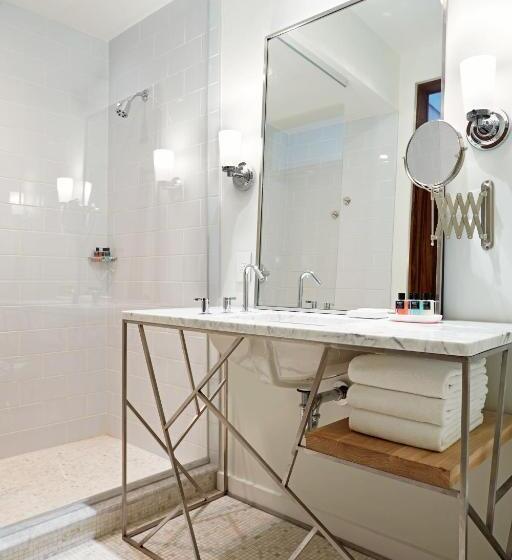 디럭스 룸 킹사이즈 침대, Quirk Hotel Richmond