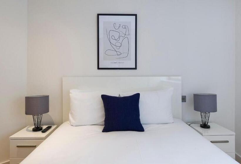 Апартаменты 1 Спальня, Red Lion Court By City2stay