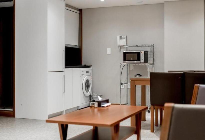 プレミアムトリプルルーム, Oriens Hotel & Residences Myeongdong