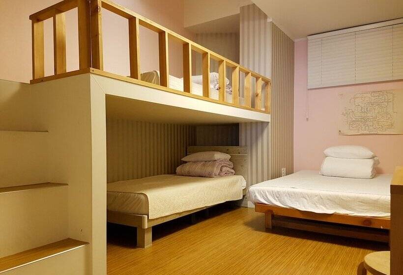 패밀리 룸, Mama Guesthouse Myeongdong