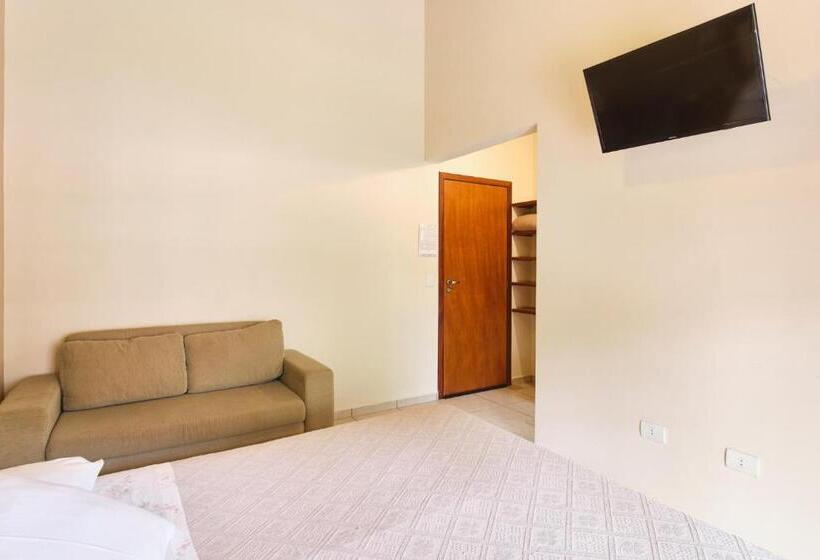 סוויטה, Pousada Recanto Montecarlo