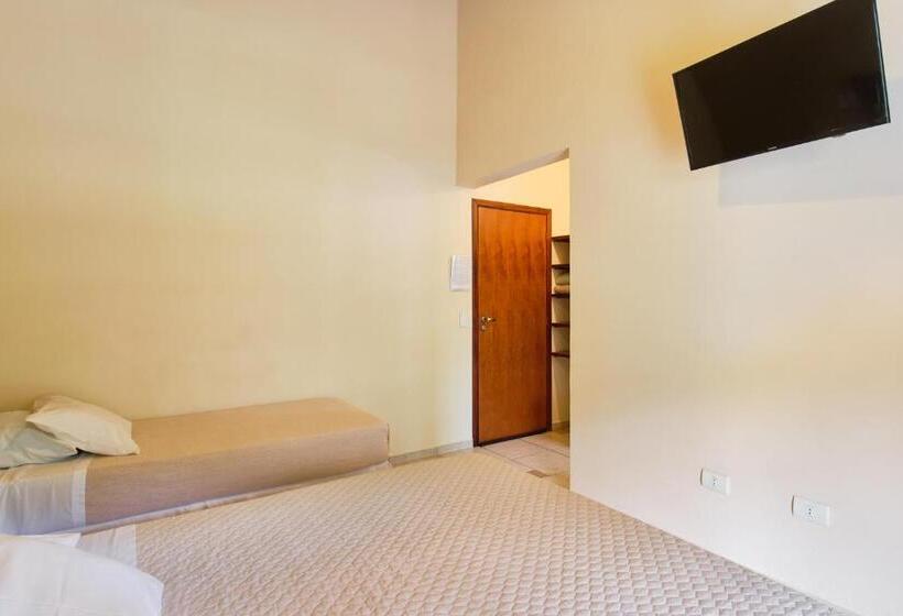 סוויטה, Pousada Recanto Montecarlo