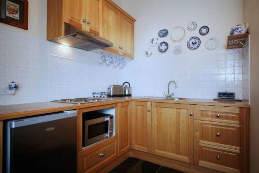 Дом 1 Спальня, Cottages On Edward