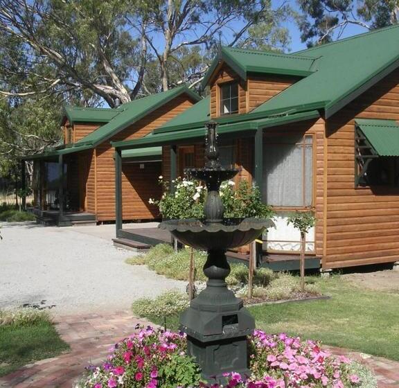 Дом 1 Спальня, Cottages On Edward