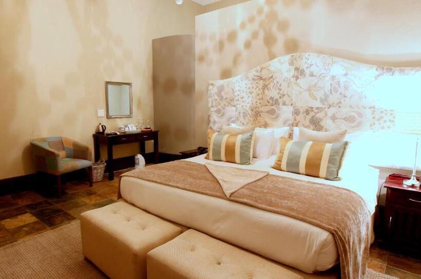 Номер Deluxe, La Villa Vita