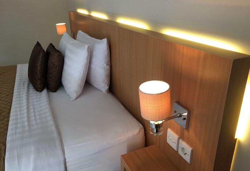 Pokój Deluxe, Teja Home Stay