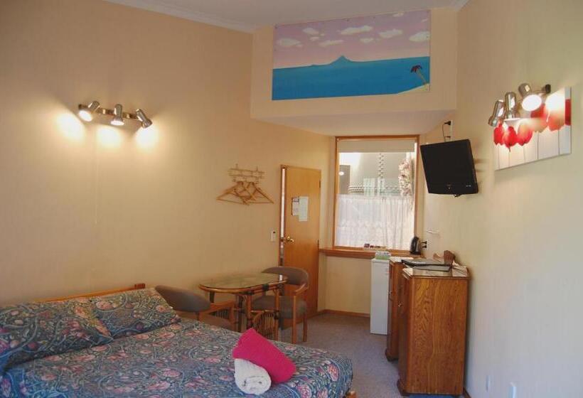 Номер Стандарт, Queenstown Holiday Park Creeksyde