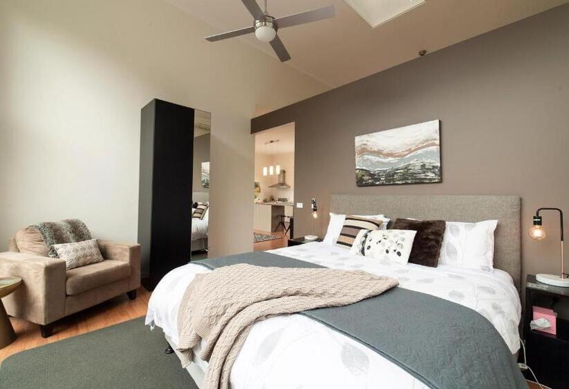 Хижина Deluxe, Hilltop Apartments Phillip Island   Adults Only