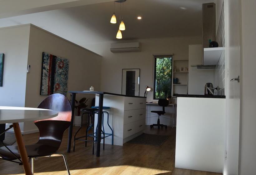 带1个卧室的豪华公寓, Hilltop Apartments Phillip Island   Adults Only