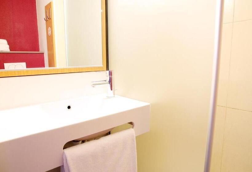 Номер Стандарт, B&b Hotel Aix En Provence Le Tholonet