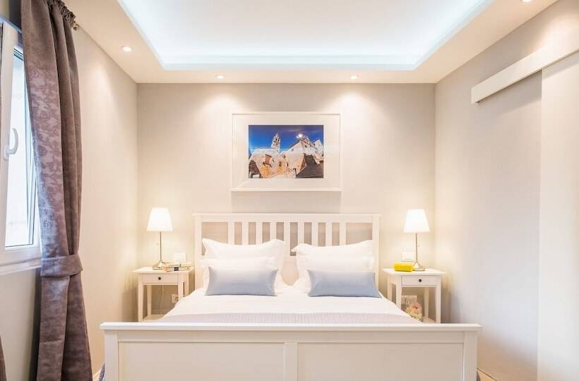 豪华工作室, Serenity Split Apartments
